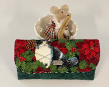 Load image into Gallery viewer, Decorative clutch with cat design and mouse figure on a white surface