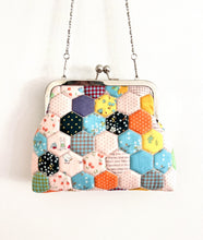 Load image into Gallery viewer, Quilted cotton clutch purse with 6.5" (16.5cm) wide metal frame