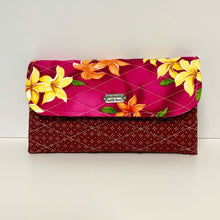 Load image into Gallery viewer, Handmade Hawaiian-print fabric bifold wallet with 12 card slots;
Tropical leaf-pattern cotton wallet with card holder compartments;
Unique artisan-made cotton bifold wallet – island-inspired accessory;
Hawaiian fabric wallet, durable cash/card holder;
Eco-friendly handmade wallet gift for men and women