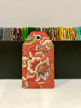 Load image into Gallery viewer, Pick any luggage tags, name tag - love