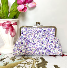 Load image into Gallery viewer, Purse with metal frame PDF sewing pattern; DIY Bag; Shoulder bag tutorial; Bag PDF Sewing Pattern; Clutch bag pattern; Clasp purse; Sew in purse frame; Purse frame pattern; Clasp purse pattern