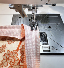 Load image into Gallery viewer, Tissue box cover sewing pattern