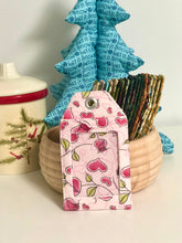 Load image into Gallery viewer, Fabric luggage tags; tags; ID tag; luggage tags, name tags