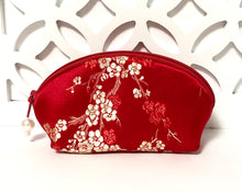 Load image into Gallery viewer, simple bag sewing patterns for beginner; purse patterns; pouch patterns;Wallet sewing pattern; wallet pattern;  free sewing pattern; coin purse sewing pattern; diy fabric wallet tutorial;  easy wallet sewing pattern