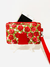 Load image into Gallery viewer, Fabric Wallets and purses; Purses; wallets with card slots; cotton wallets