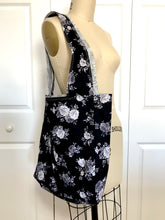 Load image into Gallery viewer, Tote Bag Sewing Pattern