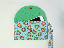 Load image into Gallery viewer, Wallet sewing pattern; wallet pattern;  free sewing pattern; coin purse sewing pattern; diy fabric wallet tutorial;  easy wallet sewing pattern