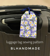 Load image into Gallery viewer, DIY luggage tag Fabric luggage tag tutorial Personalized luggage tag Sewing luggage tag Handmade luggage tag Travel name tag Fabric luggage tag ideas Easy luggage tag sewing Unique luggage tag designs Homemade luggage tag Creative luggage tag Fabric name tag Personalized fabric name tag DIY fabric name tag Handmade fabric name tag Name tag sewing tutorial Fabric name badge Fabric name tag design
