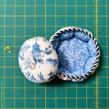 Load image into Gallery viewer, Pincushion With Container; Blue Pin cushions