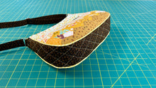 Load image into Gallery viewer, Patchwork Quilted Shoulder Bag, Hexagon Patchwork bag - Autumn colors
