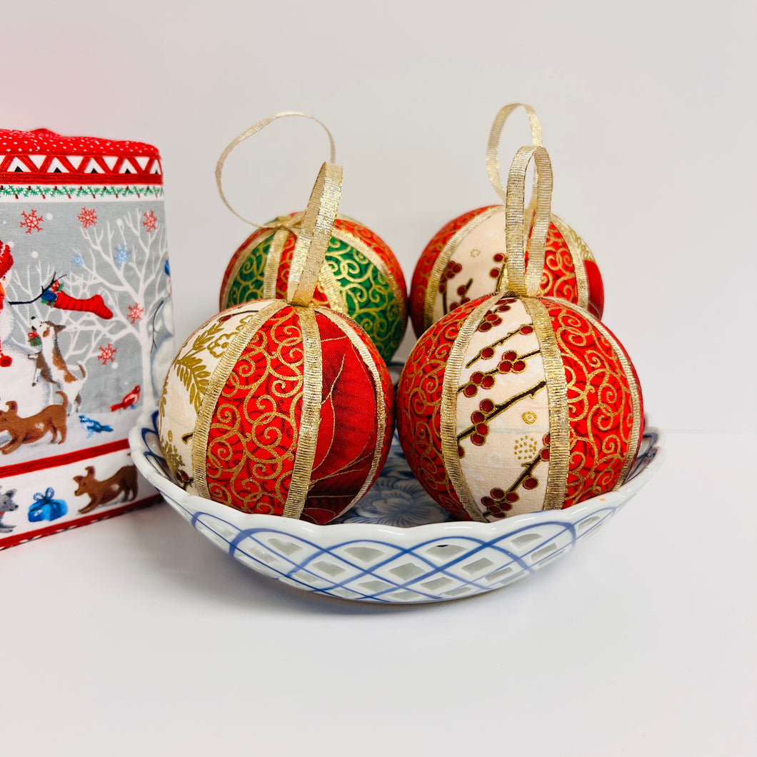 Christmas ornaments (set of 4)