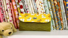 Load image into Gallery viewer, Digital bifold wallet sewing pattern with card slots (PDF)
