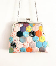 Load image into Gallery viewer, Quilted cotton clutch purse with 6.5&quot; (16.5cm) wide metal frame
