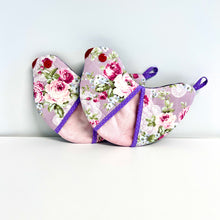 Load image into Gallery viewer, Pick any Pair of Bird-shaped Potholders/Oven Mitts - Purple Love
