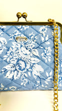 Load image into Gallery viewer, Quilted cotton clutch purse with 8&quot; wide metal frame - blue floral

