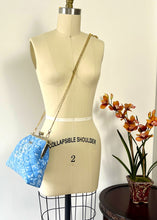 Load image into Gallery viewer, Quilted cotton clutch purse with 8&quot; wide metal frame - blue floral

