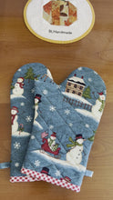 Load and play video in Gallery viewer, Oven mitts set; Oven mitts gloves; Oven mitts; Oven gloves; Christmas gifts
