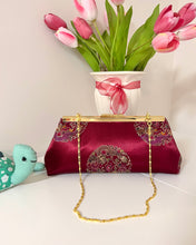 Load image into Gallery viewer, Clutch; evening clutches for weddings; wedding clutch; wedding clutch bag; purse. silk purses
